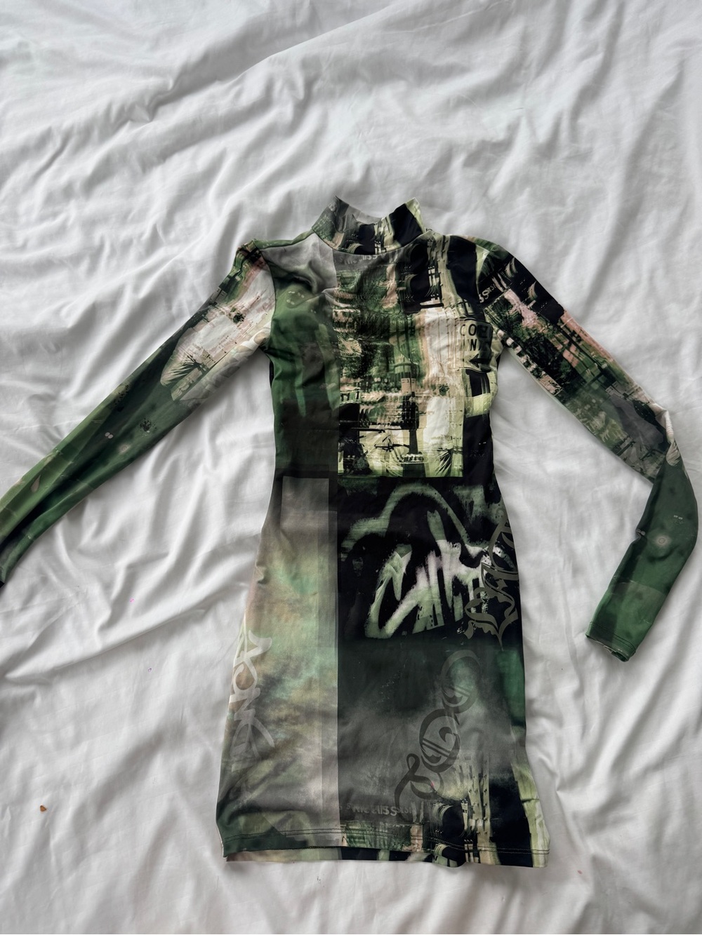 Bershka Green Printed Long-Sleeve Dress